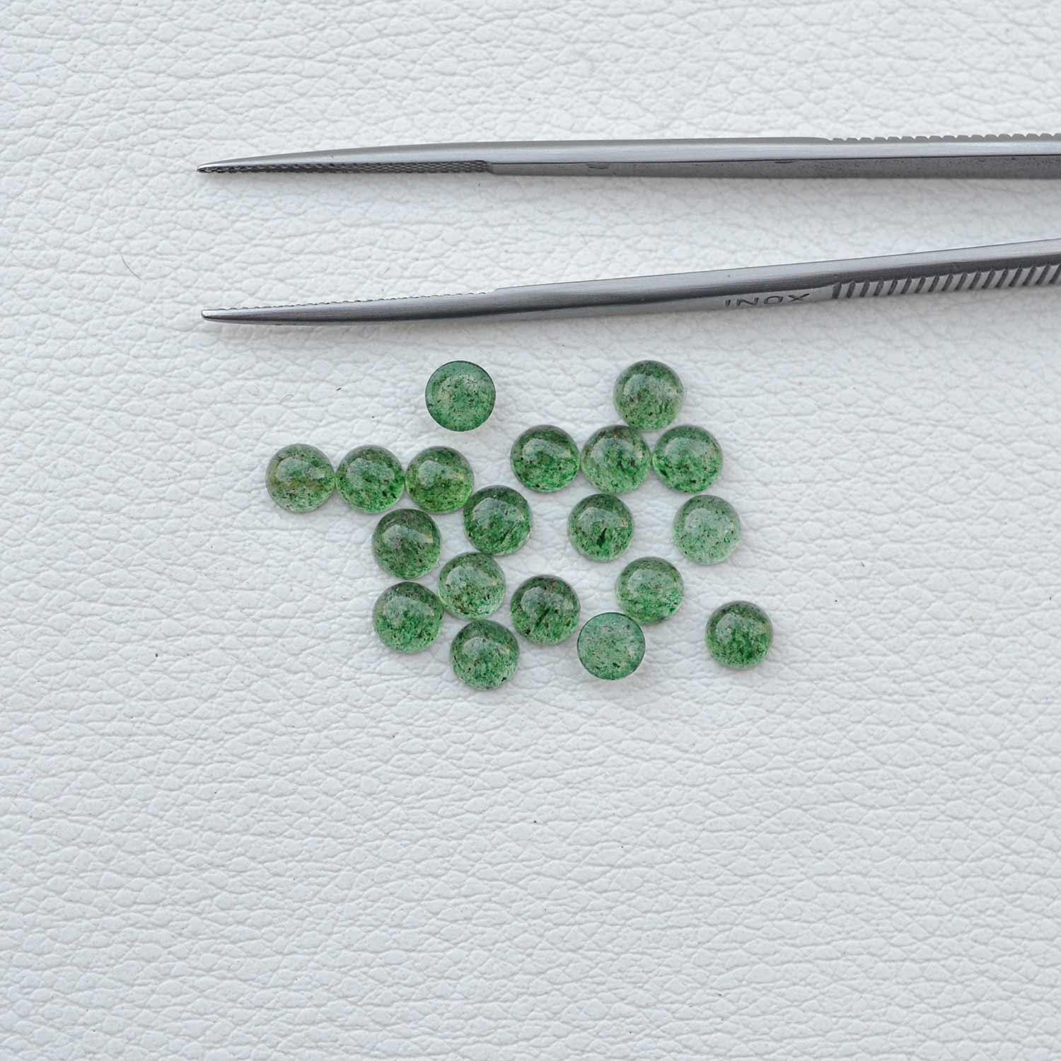 สีเขียว