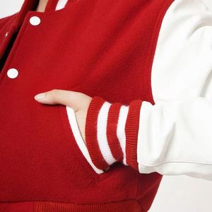 Chaqueta de Béisbol Casual de Manga Larga para Mujer, Chaqueta Varsity Corta y Transpirable con Bloques de Color y Botones Vintage - Product Image 5