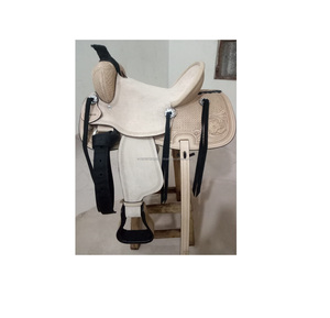 Selle de cheval en cuir occidental ROYAL INTERNATIONAL RI2022-001 avec ensemble d'accessoires, provenant de l'Uttar Pradesh - Product Image 1