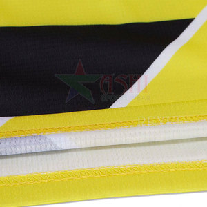 Uniforme de Fútbol Transpirable de Talla Grande, Ecológico, de Secado Rápido, 100% Poliéster, Diseño Personalizado, Servicio OEM, Venta al Por Mayor - Product Image 5