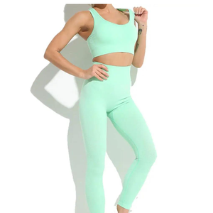 Conjunto de Yoga al por Mayor con el Último Diseño y Logotipo Personalizado, Ropa Deportiva, Leggings de Compresión, Conjunto de Yoga de Cintura Alta - Product Image 5