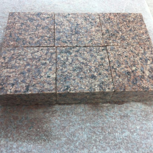 Dalles de granit rouge impérial de type bloc pour la décoration murale de cuisines et salles de bain, villas et hôpitaux, export en vrac d'Inde - Product Image 5