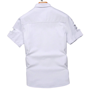 เสื้อเชิ้ตเดนิมสีขาวสำหรับผู้ชาย แขนสั้น ติดกระดุม สไตล์ลำลอง สตรีทแวร์ ผ้าฝ้ายขาดๆ แบบโอเวอร์เชิ้ต ทรงปกติ ใส่ได้ทุกวัน - Product Image 2