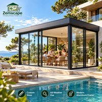 Pavillon motorisé de style luxueux avec toit à lamelles et verre pliant sans cadre pour espace de terrasse de complexe hôtelier de bord de mer haut de gamme