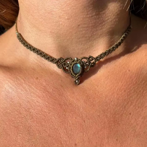 Collar Minimalista de Macramé con Jade, Collar Tejido Pequeño, Joyería Clásica Budista con Cadenas de Bolas de Bambú - Product Image 1