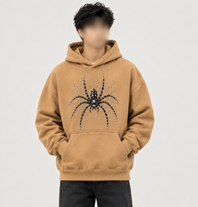 เสื้อฮู้ดดี้โอเวอร์ไซส์สีแทนสำหรับผู้ชาย เสื้อสวมหัวลำลองมีกระเป๋าหน้า ลายใยแมงมุมสีดำ เสื้อฮู้ดดี้ลายแมงมุมคุณภาพสูงสำหรับผู้ชาย - Product Image 1