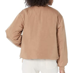 Kapalı düğmeler ile 2023 kadın Letterman kışlık ceketler yamalar toptan fiyat ile fabrika kaynağı uzun dış giyim - Product Image 3