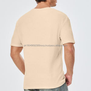 Camiseta de algodón grueso de lujo, lisa, de cuello redondo, unisex, personalizable, de manga corta, para hombre, de las últimas tendencias. - Product Image 2