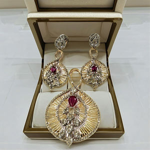 Juego de Pendientes y Colgantes de Diamantes Cultivados en Laboratorio, Elegantes y de Alta Calidad, Oro Blanco y Rosa de 14K con Baño de Rodio, Certificados por IGI, Corte Brillante - Product Image 3