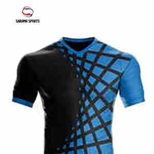 Ensemble maillot et short de football personnalisés sublimés – Édition équipe – Tenue de sport uniforme de football - Product Image 3