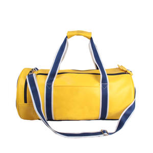 Bolsa de Lona Amarilla TITAN TREAD WEAR con Correas Azules y Asa Superior, Gran Capacidad, Modelo TTW-SB-0001 para Gimnasio y Viajes - Product Image 5
