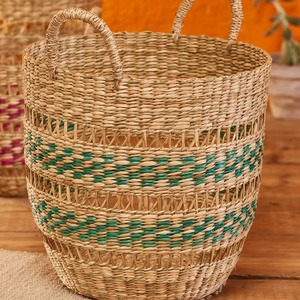 Juego de 3 cestas redondas de mimbre pintadas a mano con rayas, cestas de almacenamiento hechas a mano, venta al por mayor, ecológicas, hechas en Vietnam - Product Image 3