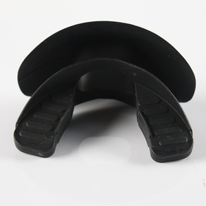 Protège-dents de boxe VigorPowerGear VPG-MG0401 en gel de silice transparent, vente en gros, personnalisable pour le football - Product Image 2