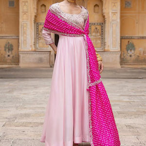Hermoso Vestido Anarkali de Diseño Indio-Pakistaní, Tela de Seda Crepé, Estampado Digital Elegante, para Bodas, Casual, Tradicional, Ropa Femenina - Product Image 1
