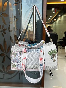 Luxury Block Printed Cotton Duffel <b>Bag</b> for Women Hand Luggage Washable Beach <b>Overnight</b> Travel Market Shopping Gift Zipper - Product Image 4
