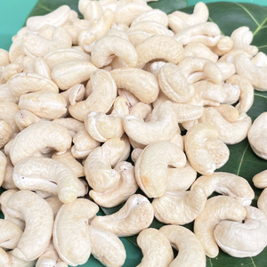 Hot Sale Cashew LP1 Cashew Nuts Bulk Cashew Nuts Factory Price Santigo - Product Image 1