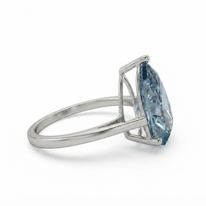 Anillo de Compromiso Solitario con Diamante Azul Corte Pera Certificado por IGI, Oro Blanco de 14k, Anillo Minimalista para Boda y Fiesta - Product Image 3