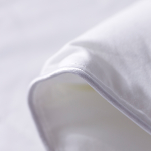 Couette matelassée en polyester 100% coton hypoallergénique, housse de couette d'hiver taille Queen, lavable en machine, respirante 75D/36F - Product Image 2