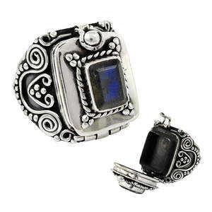 Daily Wear Punk Style Natural <b>Labradorite</b> Gemstone <b>Ring</b> In 925 Sterling Silver Unisex Boho Jewelry For Anniversary & Wedding - Product Image 1
