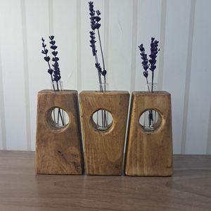 Jarrón de flores de madera exclusivo de marca privada para un estilo de vida premium con tallado elegante y acabado mate suave. - Product Image 6