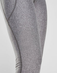 Ensemble de vêtements de sport pour femmes grandes tailles, tenue de yoga avec ceinture en dentelle et strass, soutien-gorge de sport et leggings respirants, tenue d'entraînement pour femmes. - Product Image 4