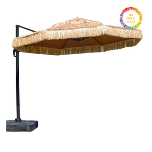 Parasol en feuilles de palmier pour les espaces extérieurs, idéal pour ombrager les bords de piscine, les cafés et les espaces de loisirs tropicaux - Product Image 6