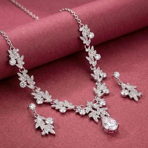 Female Temperament Elegant Luxury Bijoux Tassel Clovers Earrings Necklace Bracelet Jewelry Set for Bride Wedding <b>Gift</b> 18K Gold - Product Image 5
