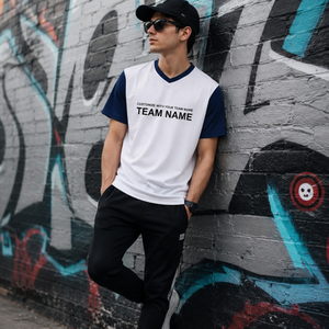 Conjunto Deportivo Premium para Hombre 100% Algodón con Camiseta de Cuello en V y Pantalones Cortos |   Uniforme Deportivo Transpirable de Secado Rápido para Fútbol - Product Image 3