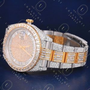 Reloj mecánico artesanal de acero inoxidable con lectura analógica, movimiento automático, diamantes moissanita de corte redondo, claridad VS VVS EF - Product Image 4