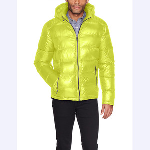 Chaqueta de Plumón para Invierno, Venta Caliente, Tallas Grandes, Logotipo Personalizado, Color Sólido, Chaqueta de Nylon para Hombre, Ropa de Moda para Exteriores - Product Image 1