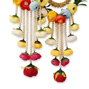 Décoration murale artisanale écologique à fleurs perlées, fleurs rouges/rose/jaunes, anneaux dorés, pompons de perles, design moderne pour la maison - Product Image 6