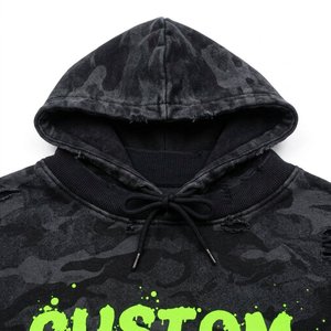 Conjunto Deportivo con Capucha para Hombre, Camuflaje Negro, Estampado de Llamas Verde Neón, Estilo Urbano, Bolsillos con Cordón, Corte Regular, 100% Algodón - Product Image 3
