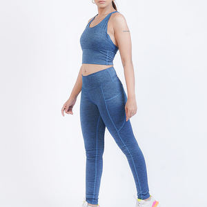 Ensemble de yoga pour femme, design abordable, compression solide, respirant, écologique, 2 pièces, léger, antibactérien - Product Image 3