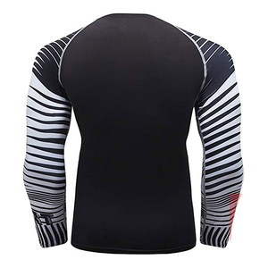 เสื้อรัดกล้ามเนื้อผู้ชายแบบสั่งทำ OEM ผ้ายืดสแปนเด็กซ์/โพลีเอสเตอร์ 240 กรัม แขนยาว กระชับรูป แห้งเร็ว ระบายอากาศได้ดี เหมาะสำหรับออกกำลังกายและเล่นกีฬา - Product Image 2