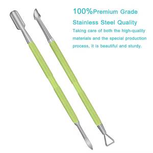 Kit de manucure professionnel en acier inoxydable à double extrémité avec repousse-cuticules et manche vert – Conception réutilisable à double tête - Product Image 3