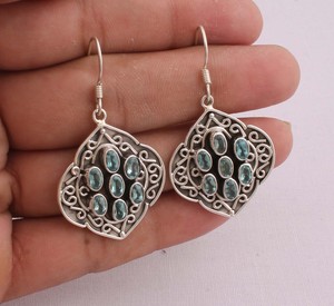 Pendientes de Plata de Ley 925 con Topacio Azul, Estilo Vintage, Gema de Topacio Azul Claro Genuino, Pendientes Colgantes Hechos a Mano, Venta al Por Mayor - Product Image 2