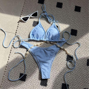 Ensemble de bikini pour femmes, maillot de bain deux pièces haut de gamme, collection de mode contemporaine pour les vacances à la plage, l'été et la piscine - Product Image 3