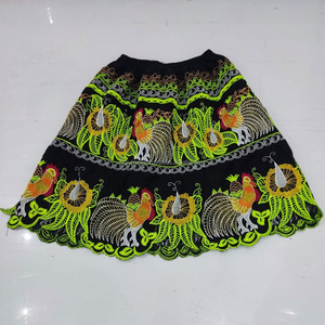 Jupes plissées brodées en coton 100% pour femmes, style Pohnpei STREETWEAR, imprimé floral tropical, volants, nœud à nouer, fente, jupe de plage - Product Image 3