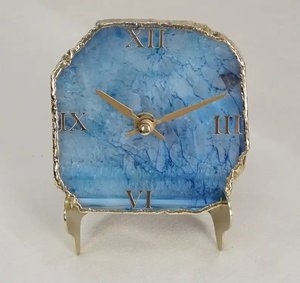 Horloge de bureau en agate bleu ciel, bord en métal doré, chiffres romains, mouvement à quartz, mini horloge de table décorative - Product Image 5