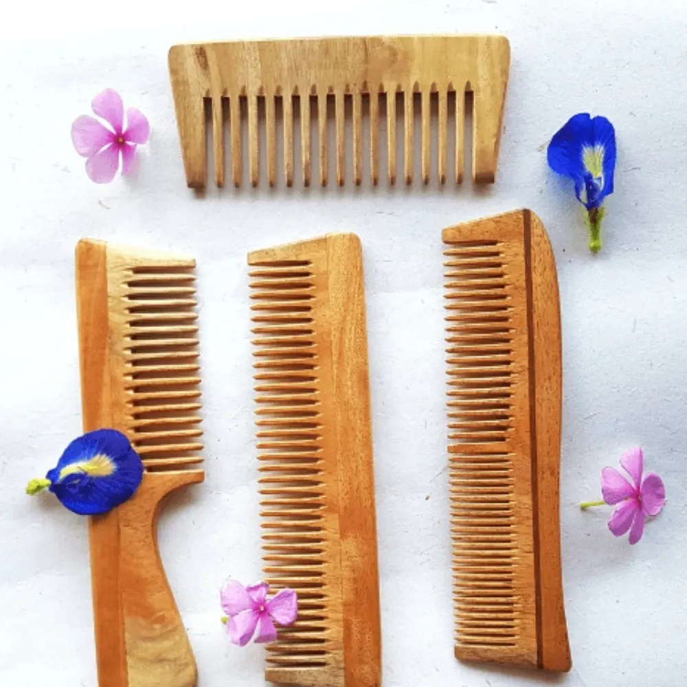 Handmade Eco-friendly 100% Biodegradable Natural Bamboo/Wooden Combs in Different Sizes & Shapes & Styles