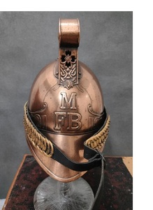 Réplique de casque de pompier en laiton poli |   Objet de collection vintage plaqué or pour fête d'anniversaire et Nouvel An chinois - Product Image 3