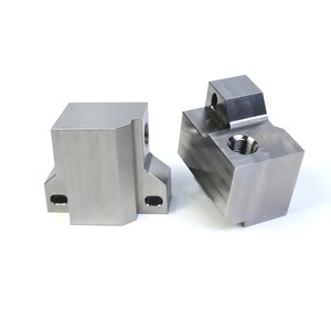 CNC Machined <b>Mounting</b> <b>Block</b> / Fixture <b>Block</b> (with threaded port and <b>mounting</b> slots) - Product Image 2