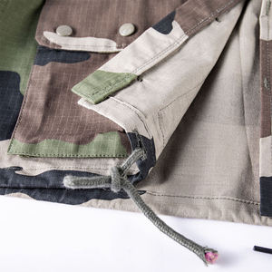 Conjunto de Uniforme Táctico de Camuflaje Unisex - Chaqueta y Pantalones de Poliéster/Algodón Twill Rip-Stop, Color y Logotipo Personalizados, Servicio OEM - Product Image 5