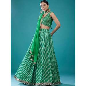 Atractivo Lehenga Choli de Organza Verde con Estampado Digital para Boda - Product Image 1