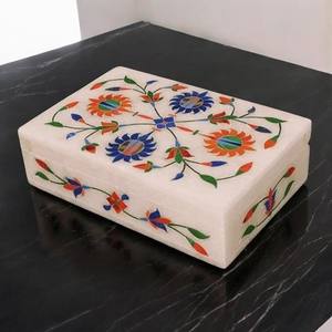 Caja de Joyería de Mármol Blanco I Caja de Accesorios con Incrustaciones de Piedras Multicolores I Caja Decorativa Hecha a Mano I Caja para Joyas Personalizada - Product Image 3