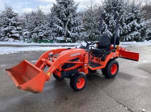 Factory Price 3Year Warranty kubota bx2370 tractor for Red Farm Tractor-Gear Drive Motor Pump Gearbox Included High Productivity - Product Image 2