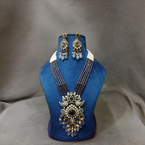 Conjunto de collar de diseñador chapado Victoriano de joyería india con pendientes joyería nupcial para celebración de boda y fiesta - Product Image 1