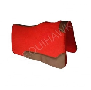 แผ่นอานผ้าสักหลาดขนสัตว์ตะวันตกพร้อมแผ่นหนังแผ่นรองอานม้าขนสัตว์แนวตะวันตก - Product Image 1