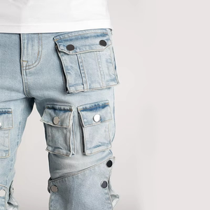 Jeans de Mezclilla para Hombre, Corte Recto, con Múltiples Bolsillos y Pliegues Decorativos, Venta al Por Mayor - Product Image 3