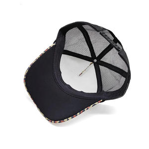 Gorra Trucker con Estampado de Camuflaje para Actividades al Aire Libre y Ciclismo, Ajustable con Cierre a Presión, Parte Trasera de Malla, para Caza, Camping y Pesca - Product Image 3